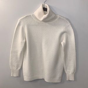 Joie Cream Turtleneck Sweater size small